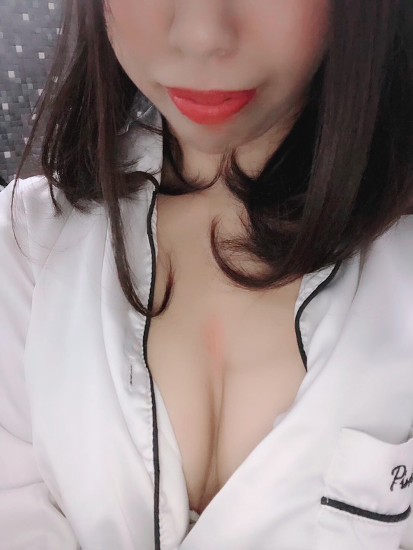 12/20デビュー東みつき