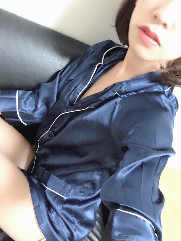 1/21デビュー間中まりこ