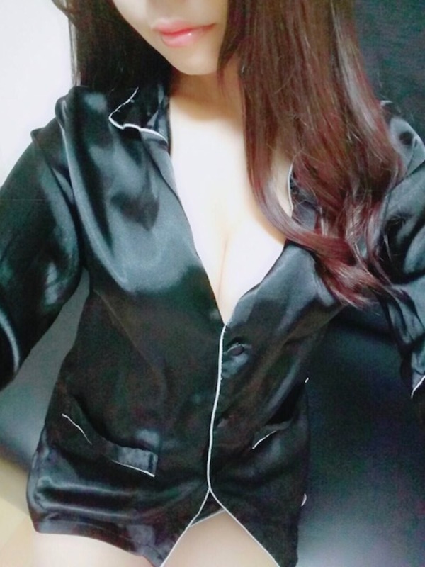 綾野まお